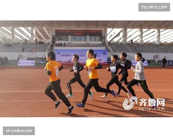 “重庆南川以赛事促健身，青少年搏击搭建专业竞技平台”