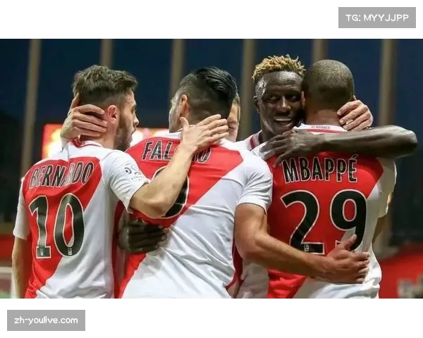 战术花絮：尼斯vs摩纳哥门将失误，空门解围成攻防转折点